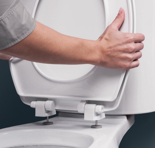 Commercial Just•Lift® Toilet Seats | Toiletseats.com